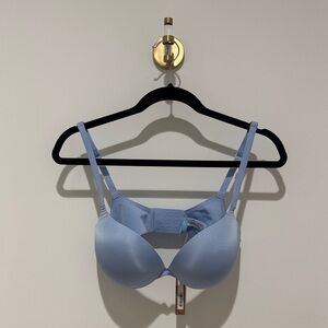 NWT Skims Bra 💙